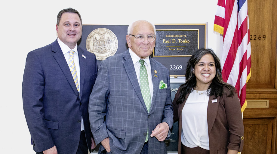 Members of ASHP's New York affiliate meet with Rep. Paul Tonko